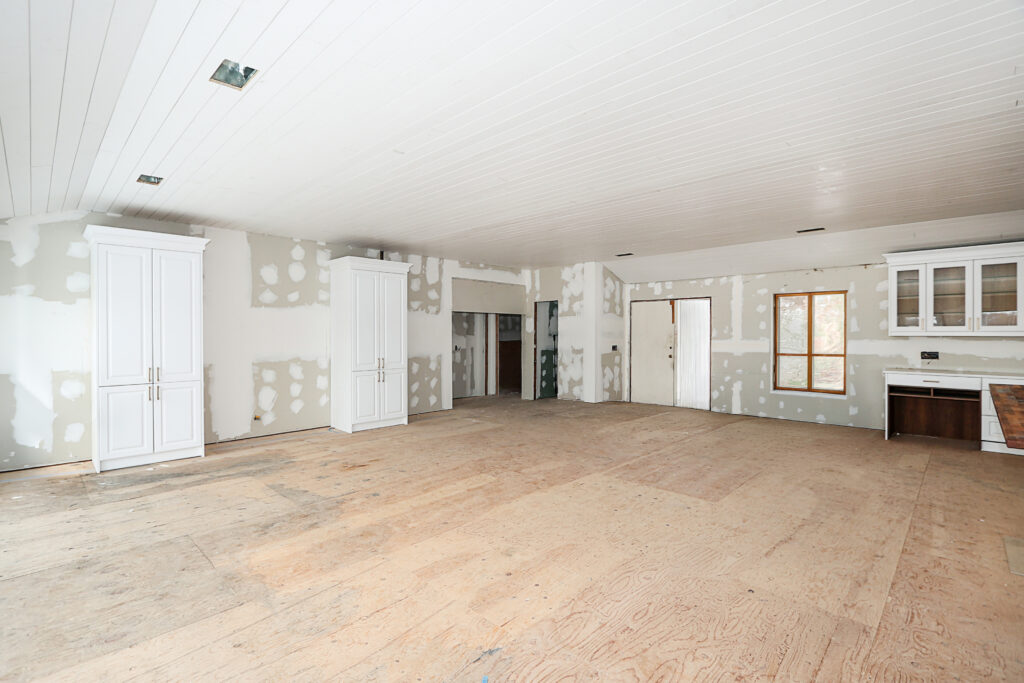 38 Milland Dr, Northport 6(1) 38 Milland Dr, Northport 6(1)